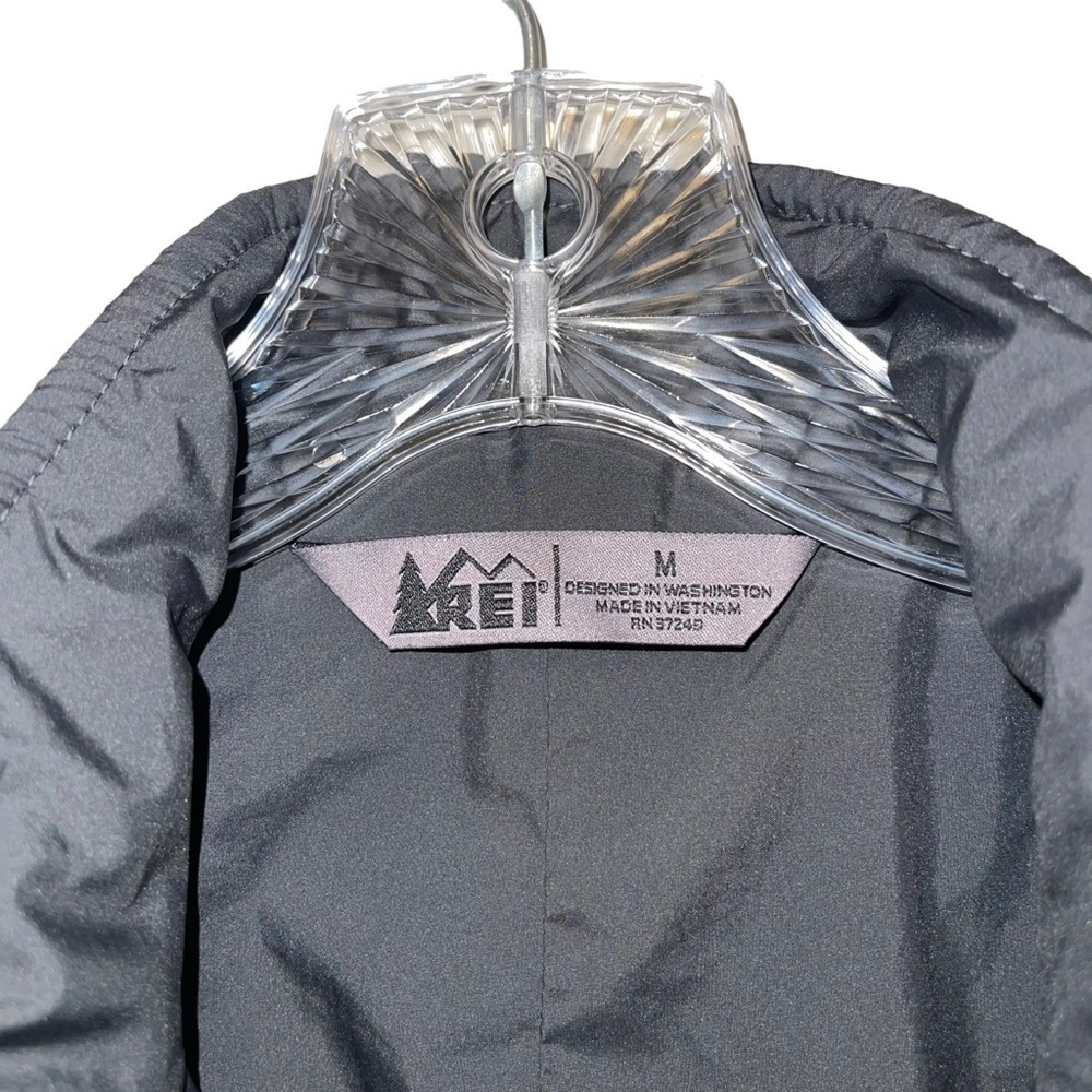 REI Woman Down Vest Size M - Picture 5 of 5